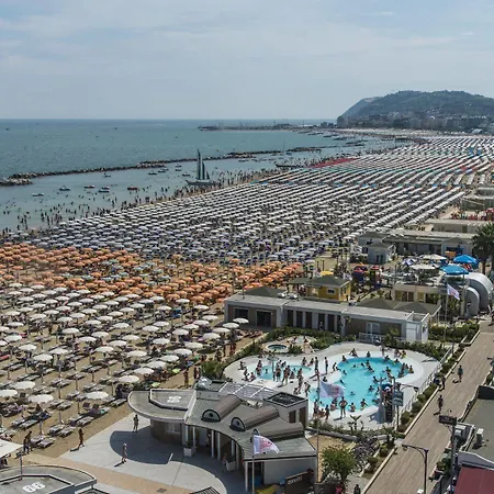 Baia Marina Cattolica