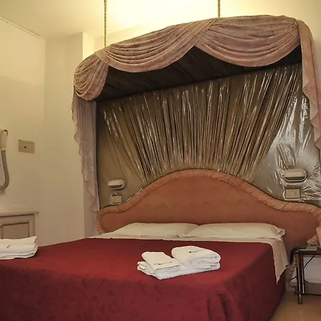 Otel Baia Marina 3*